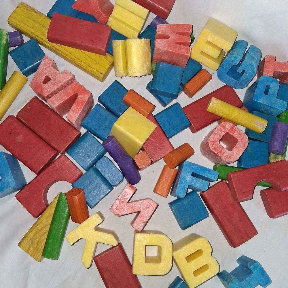 Vintage‎ Wooden Alphabet Building Blocks Bulk Lot Multicolor Educational Toys